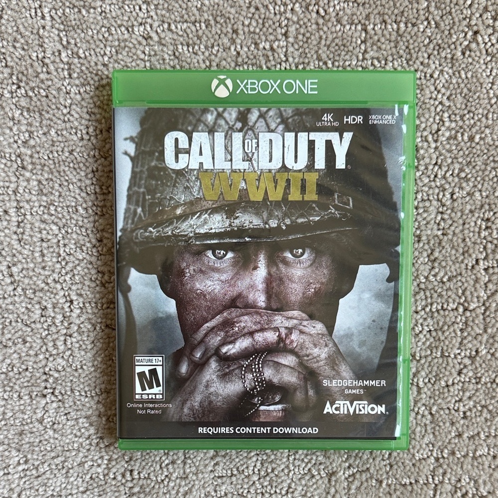 Call of Duty WWII for Xbox One - Green Case
